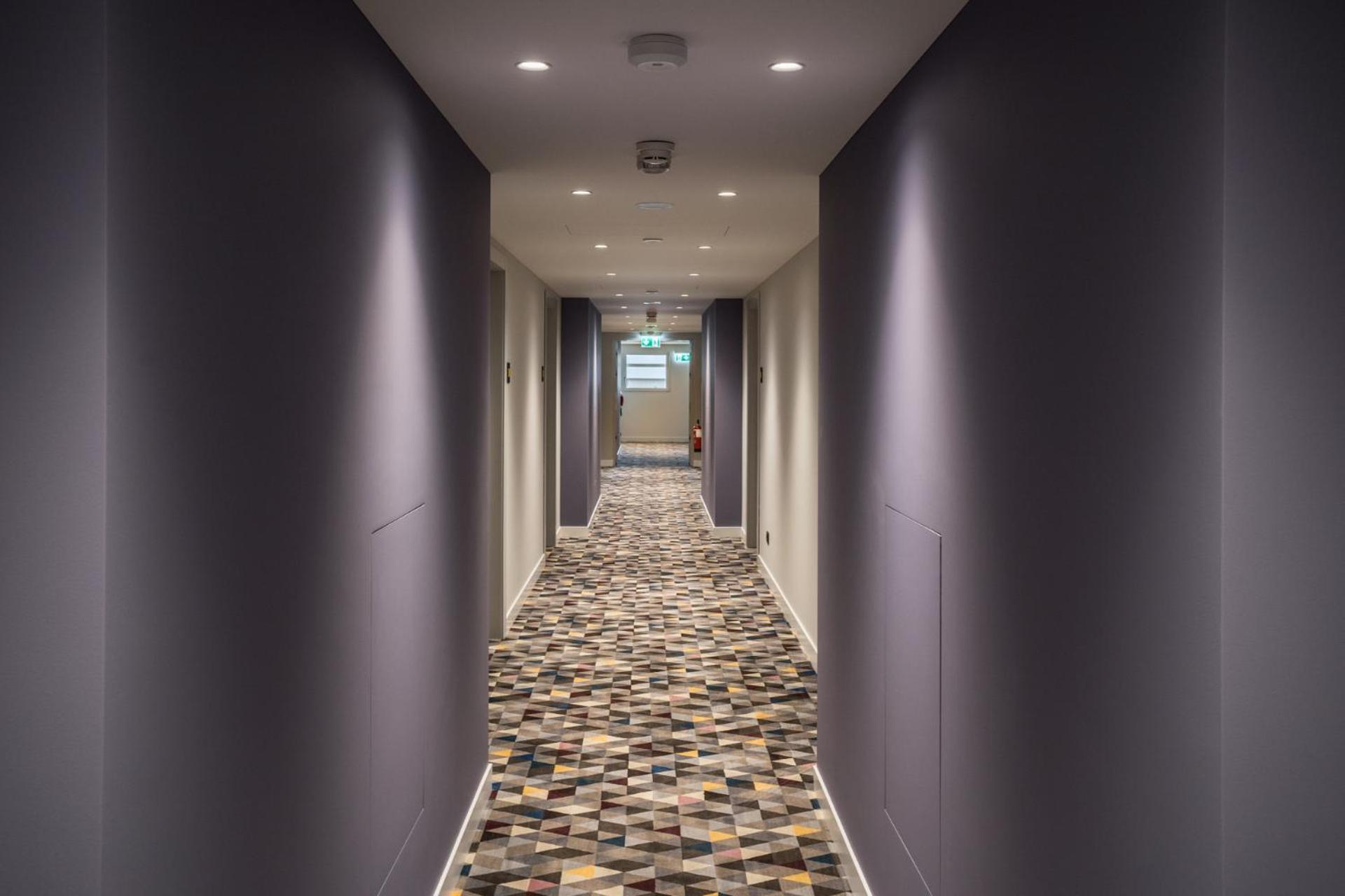 Hotel Hampton By Hilton Locarno à Losone Extérieur photo