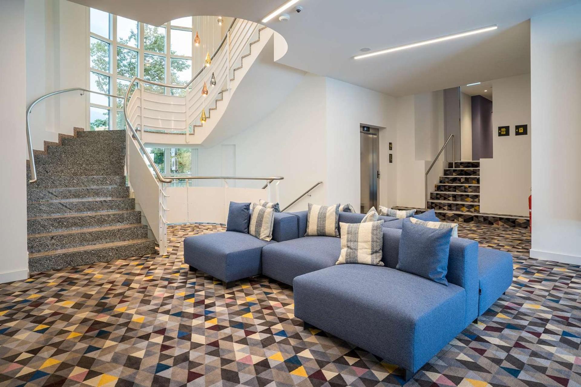 Hotel Hampton By Hilton Locarno à Losone Extérieur photo
